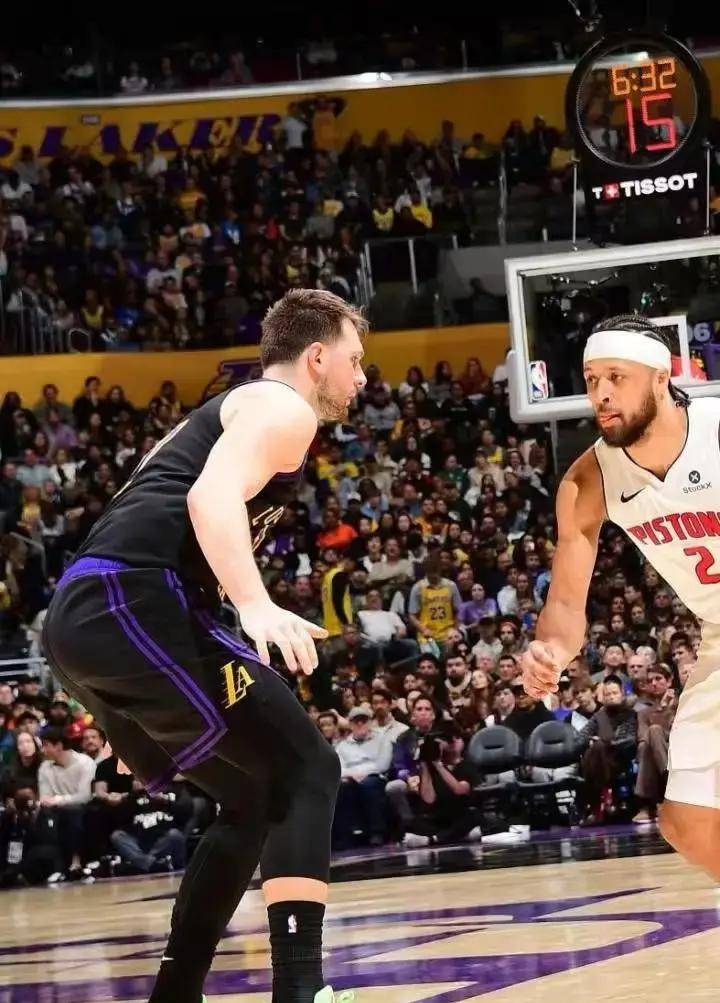 开云官方-NBA常规赛赛前再迎强敌，洛杉矶湖人扳平良机，主帅态度——引发热议，赛程密集仍需轮换的简单介绍